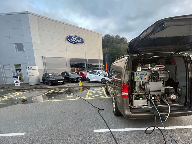 pressure-washing-4-kireth-ai