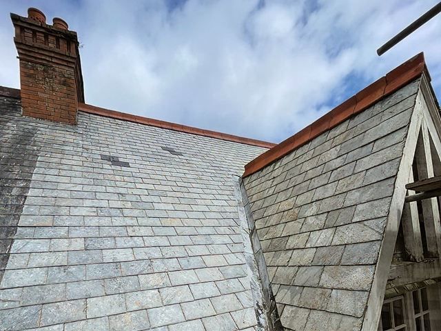roof-cleaning-7-kireth-ai