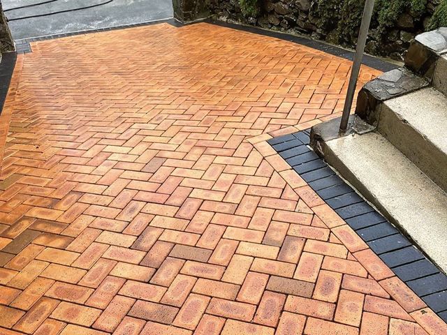 driveway-cleaning-5-kireth-ai
