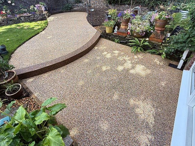 patio-cleaning-3-kireth-ai