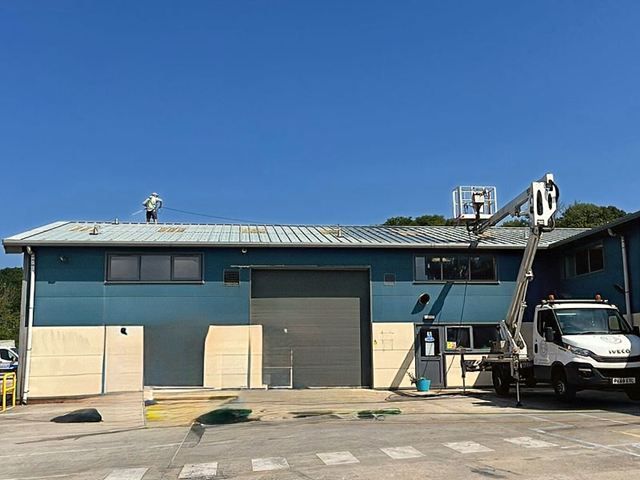 pressure-washing-16-kireth-ai