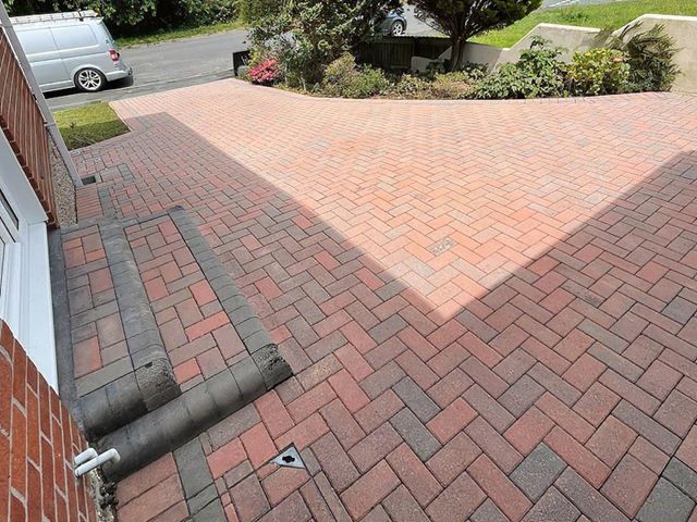pressure-washing-17-kireth-ai