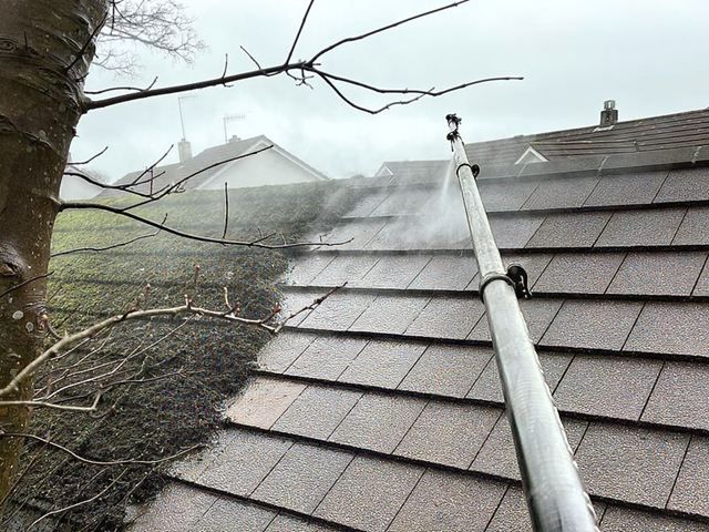 roof-cleaning-8-kireth-ai