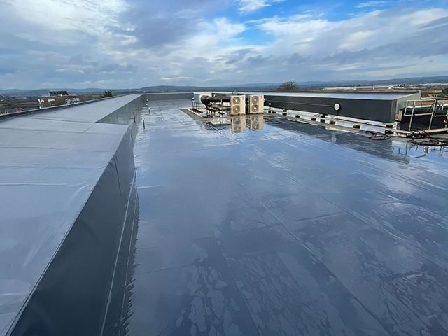 roof-cleaning-30-kireth-ai